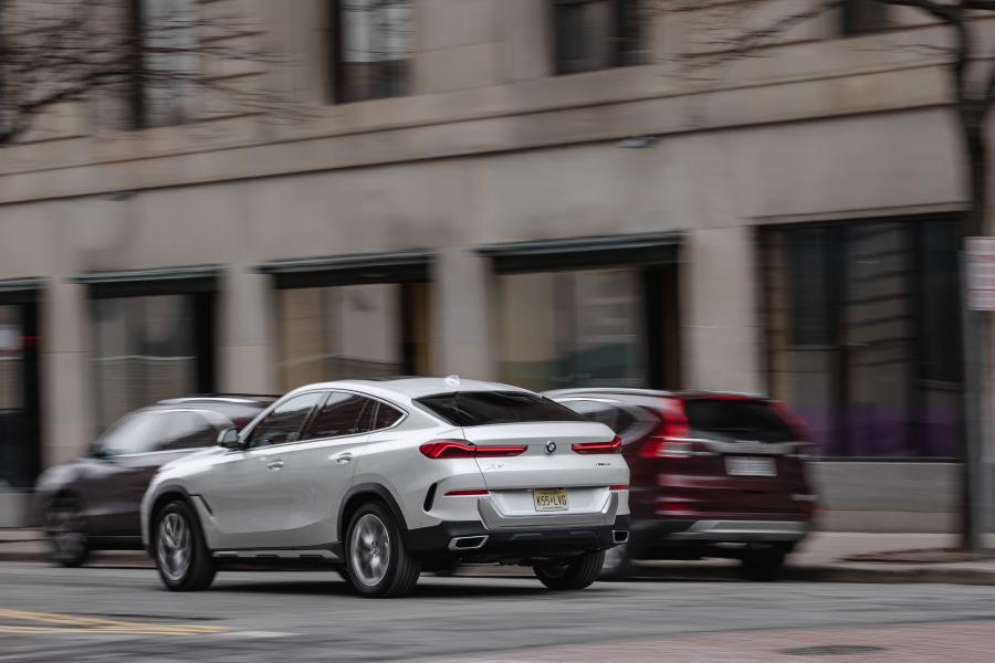  BMW X6 xDrive40i (G06) 2019 года  (NA) (фото 30 из 33)